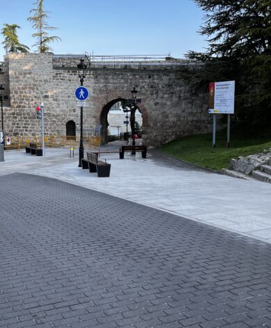 Peatonalización del Arco de San Martín (Burgos)